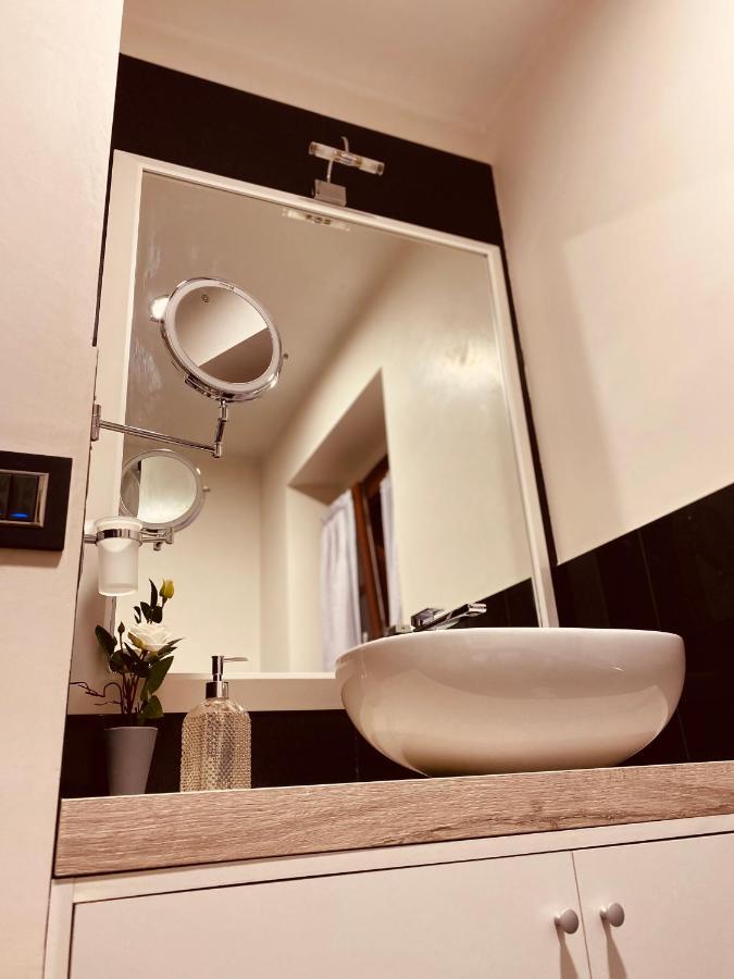 B&B Terrazza Sul Borgo Mogliano Ngoại thất bức ảnh