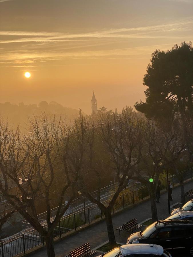 B&B Terrazza Sul Borgo Mogliano Ngoại thất bức ảnh