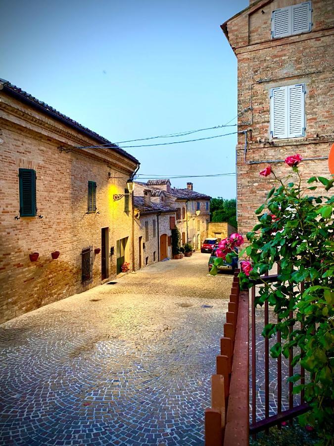 B&B Terrazza Sul Borgo Mogliano Ngoại thất bức ảnh